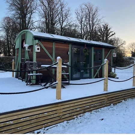 Ferienwohnung Ted'S Shed Bishop Auckland Exterior foto